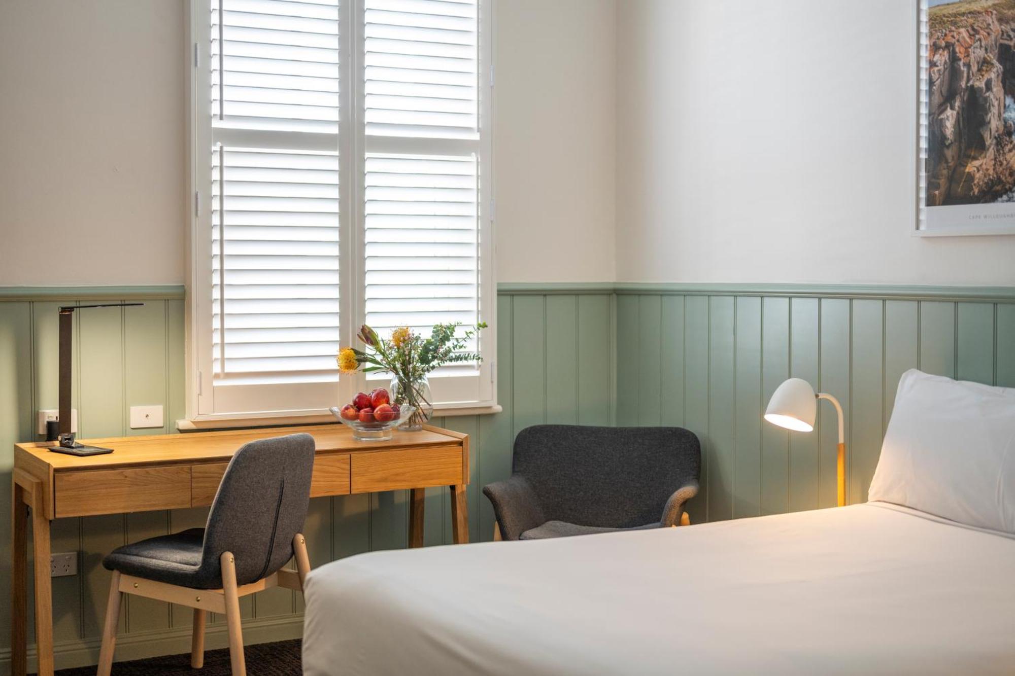 Heritage Standard Room